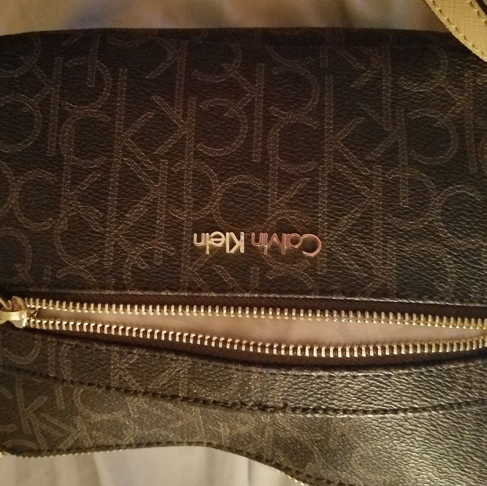 Calvin Klein crossbody